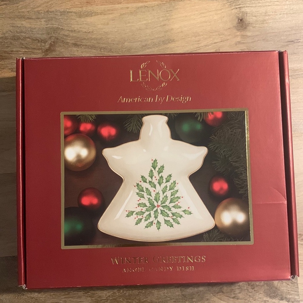 Lenox ‘Winter Greetings’ 9 inch Holiday Candy Dish